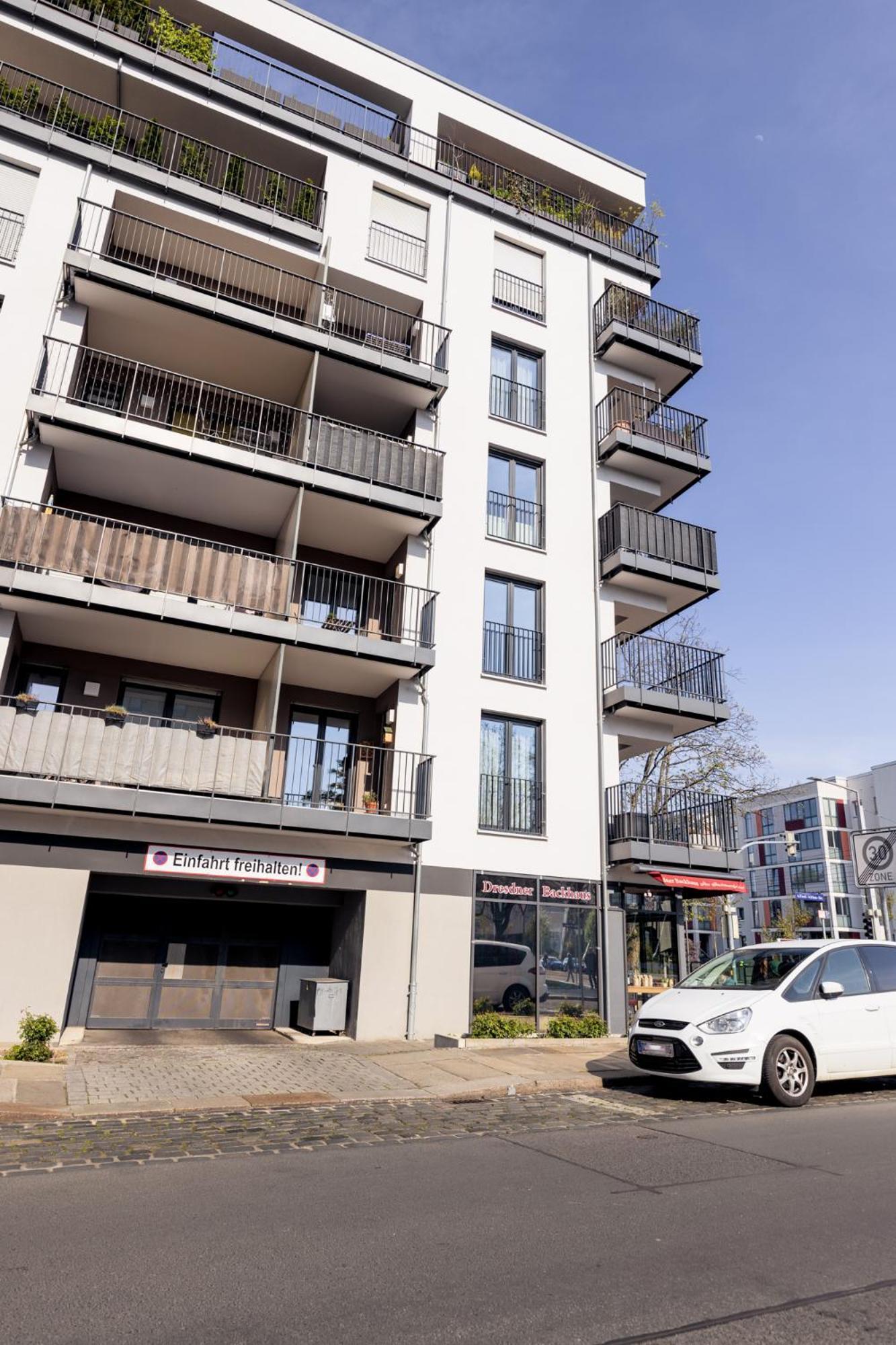 Pineapple Apartments Dresden Zwinger VII - 78 Qm - 1X Free Parking - Exterior photo